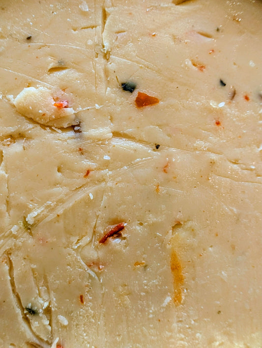 Smoked Jalapeño Dutch cheese texture close-up